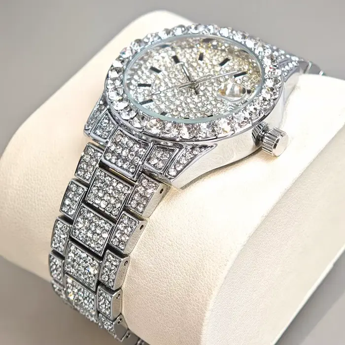 Montre de glace de mode pour femmes