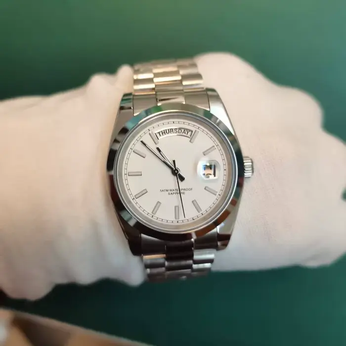 Montre pour hommes de petite taille verre saphir acier inoxydable natation 50M étanche affaires battre mouvement à Quartz DD36MM montre-bracelet