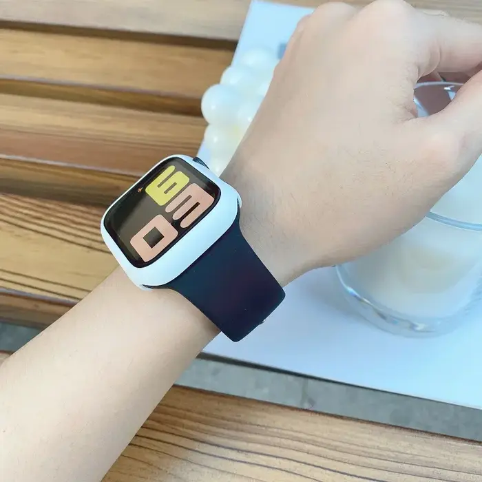 Bracelet sport en silicone pour Apple Watch