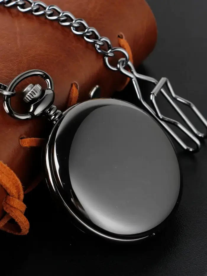 Montre de poche vintage à quartz noir pour hommes | Boîtier en alliage avec finition brillante |