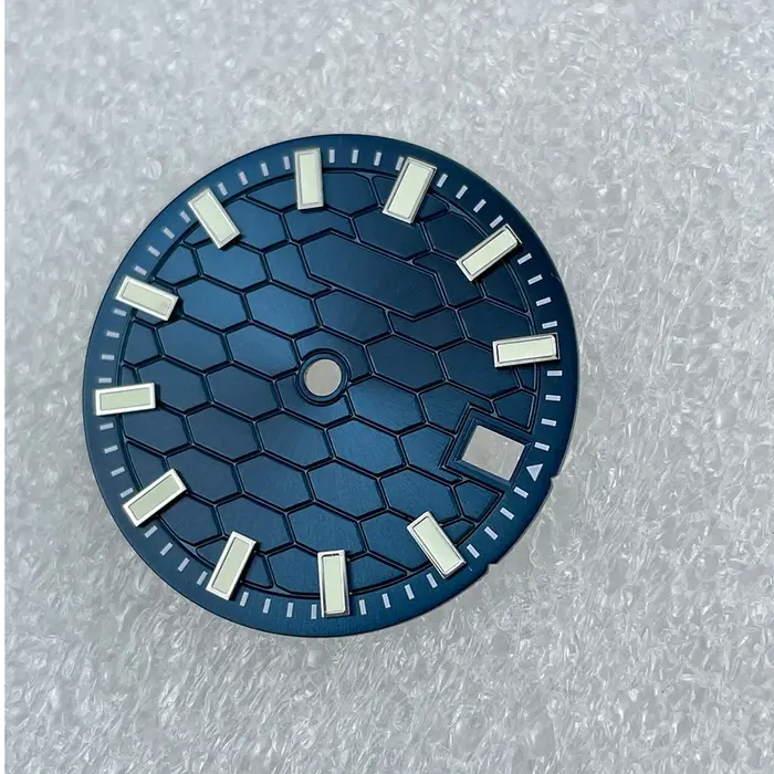 Cadran de montre bleu brossé 28.5mm
