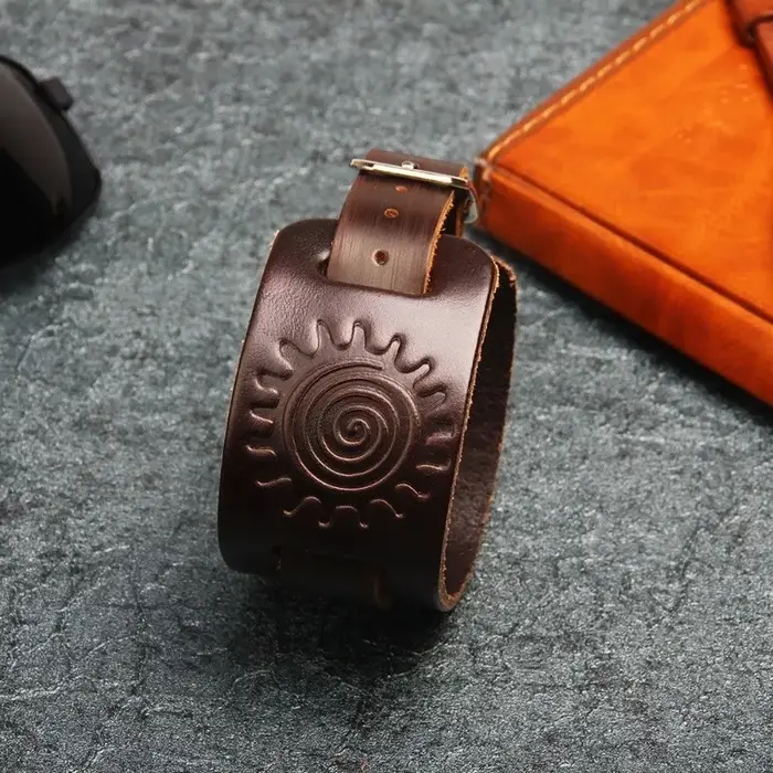 Bracelet large en cuir pour homme