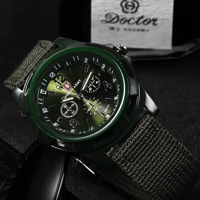 Montre de sport à quartz en nylon Gemius pour hommes