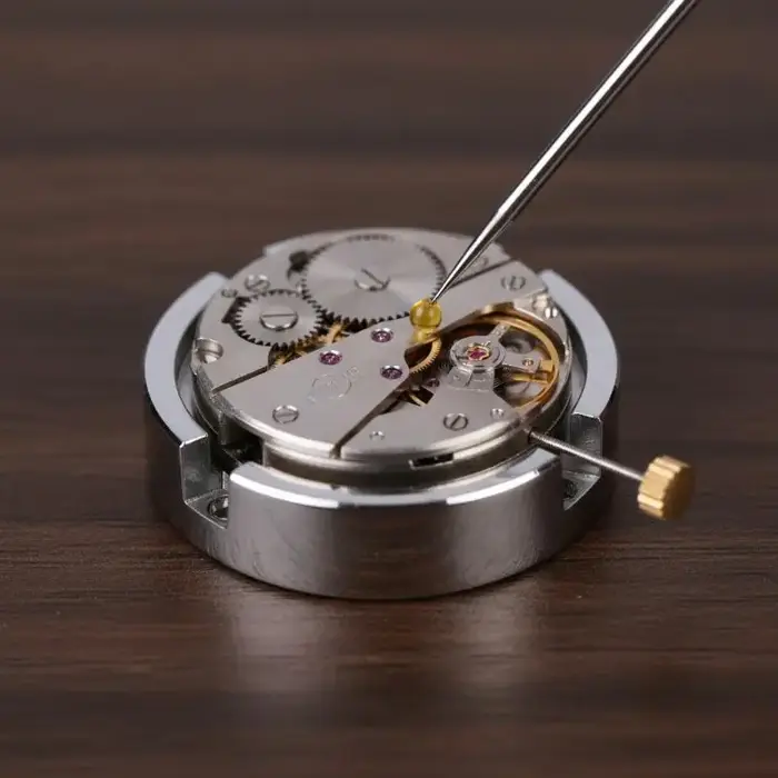 Mouvement de montre vintage pour pièces détachées