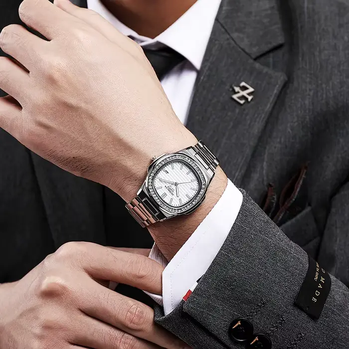 Montre de luxe pour hommes, mode décontractée, grand cadran, argent, acier inoxydable, calendrier, Q