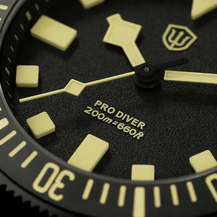 Watchdives EXD V2 montre à Quartz Grade 2 titane VH31 mouvement de balayage
