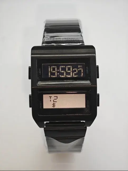 Montres électroniques pour hommes femmes Couple Vintage années 70 Style rétro-futuriste mode Led