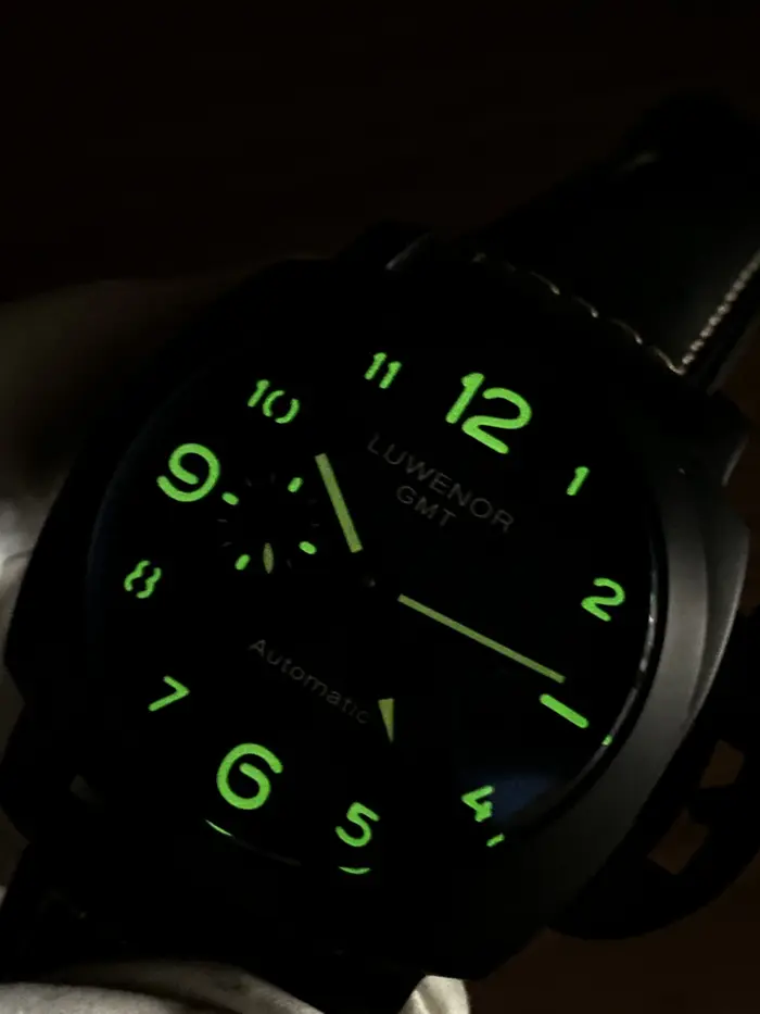 Montre sport GMT 44 mm