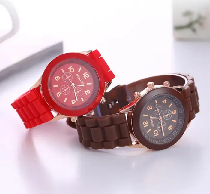 Montre genève pour femmes