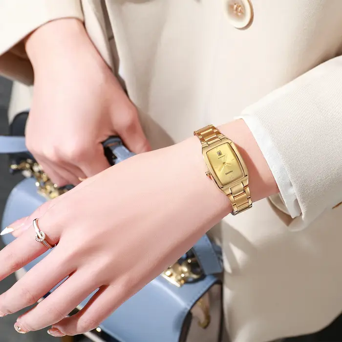 Montre dorée WWOOR pour femmes, montres de mode, montres-bracelets à quartz étanches pour femmes, bracelet élégant en acier inoxydable, montres pour femmes
