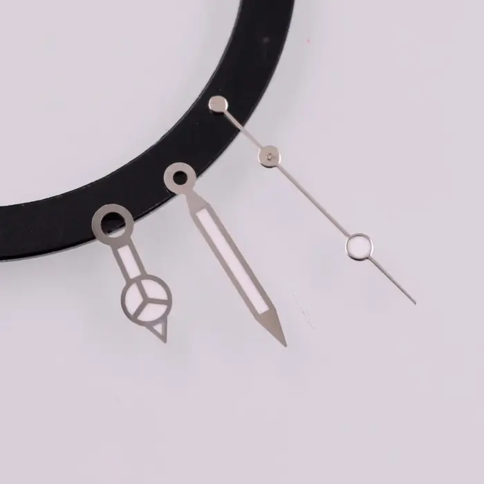Aiguilles de montre lumineuses vertes adaptées au mouvement japonais NH35 NH35A NH36 NH36A 7S36