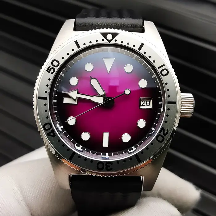 Parnsrpe 2026 Nouvelle Montre Mécanique Automatique NH35 38mm Style Plongeur Vintage Cadran Dégradé Rose Lunette Argentée Saphir Lumineux Date