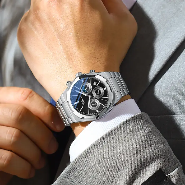 Montres pour hommes classique multifonctionnel chronographe montre de sport haut de gamme en acier inoxydable étanche lumineux montre-bracelet à Quartz