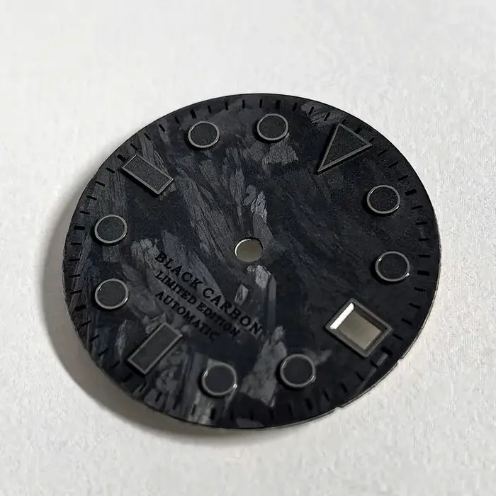 Cadran noir mat de 28, 5 mm pour mouvement NH34 GMT