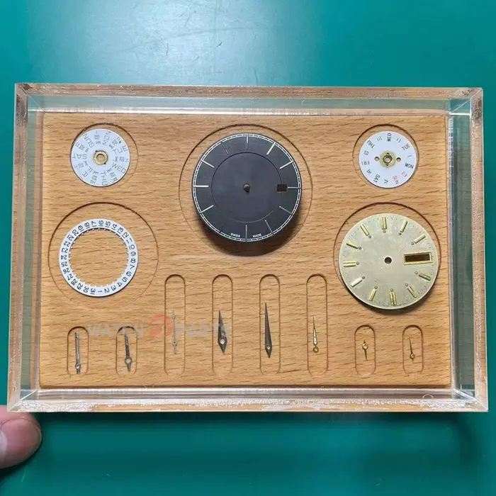 Boîte anti-poussière pour cadrans de montre