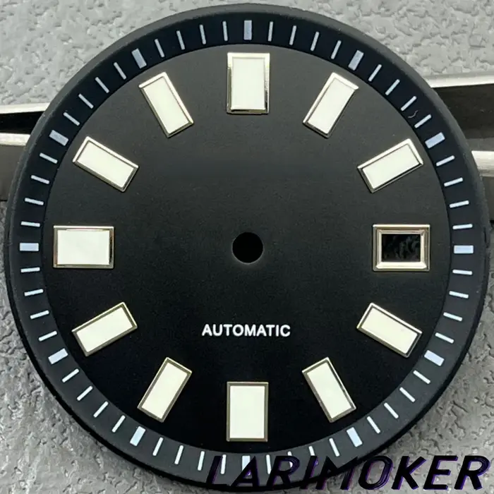 LARIMOKER Cadran de montre de pilote avec fenêtre de date et chiffres arabes de 33,5 mm, avec luminescence verte, compatible avec le mouvement automatique NH35, accessoires de montre