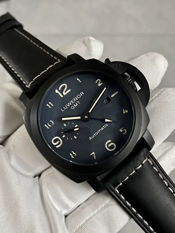 Montre sport GMT 44 mm