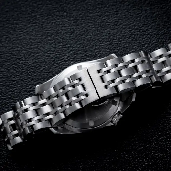 Saphir cristal hommes montres japon mouvement étanche 5Bar natation luxe affaires en acier inoxydabl