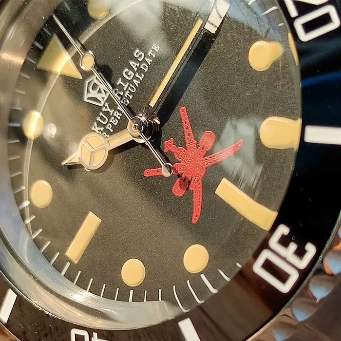 Montre de plongée automatique Vakuy vintage Oman à double lame