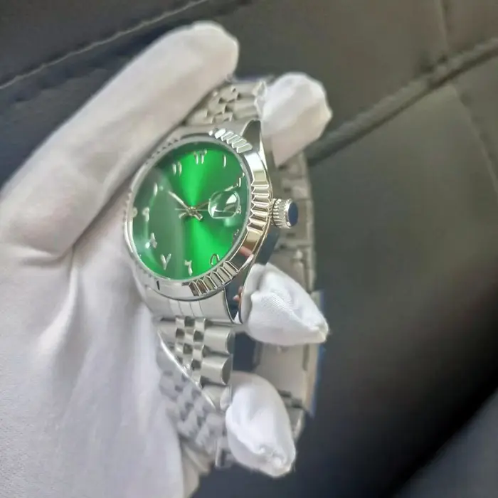 Montres arabes bleues pour bébé