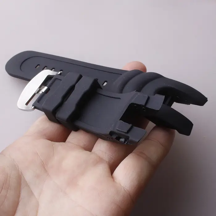 Bracelet de montre en silicone de 26 mm pour Invicta Reserve Venom
