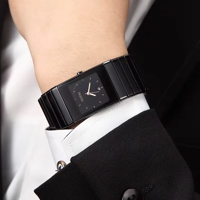Montre carrée pour hommes OUPAI avec cadran rectangulaire