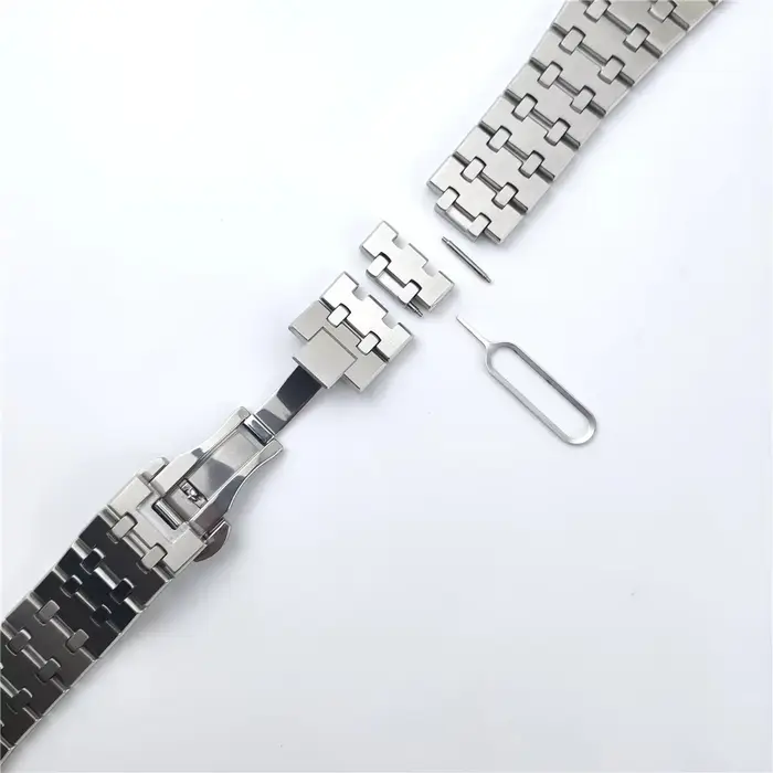 Bracelet en métal luxueux pour Samsung Galaxy Watch Ultra 2025
