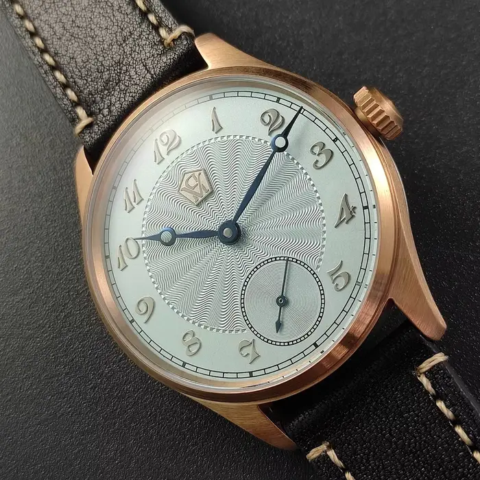 40.5 montre mécanique manuelle pour hommes étain Bronze Guilloché Surface tridimensionnelle argent clou rôti aiguille bleue mouette ST3621