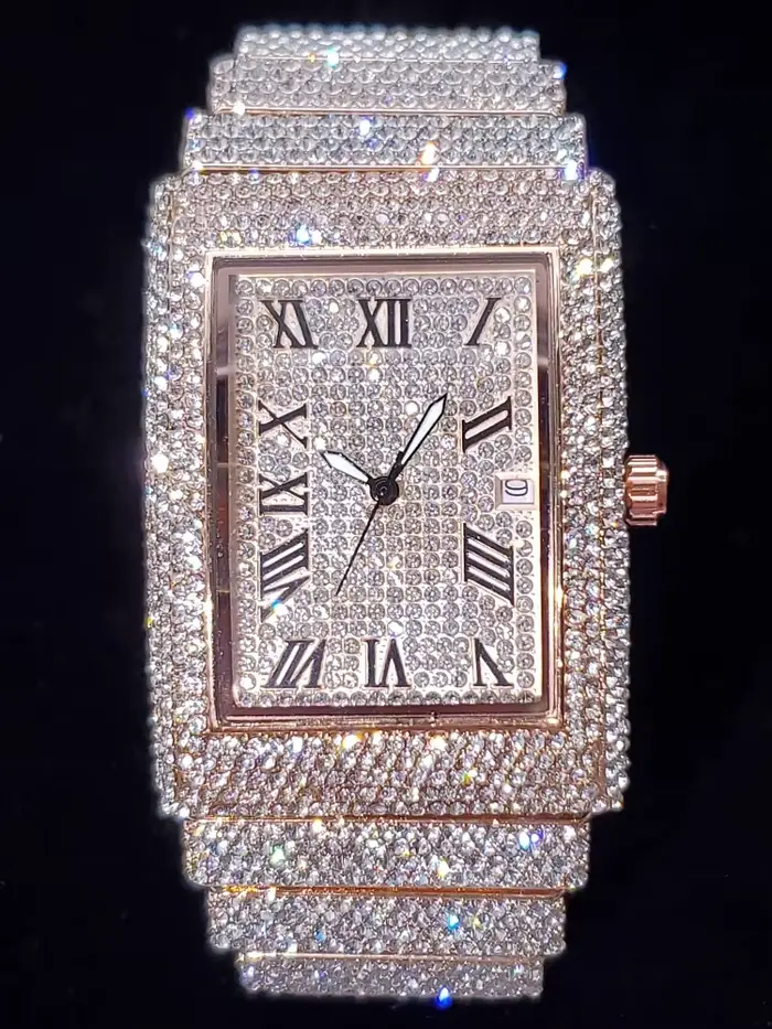 Montres pour hommes en or cadran rectangulaire de luxe diamant mode grandes montres pointe lumineuse