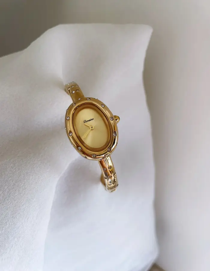 Montre pour femmes, montre à cadran ovale pour filles, montre en acier inoxydable doré, bracelet pou