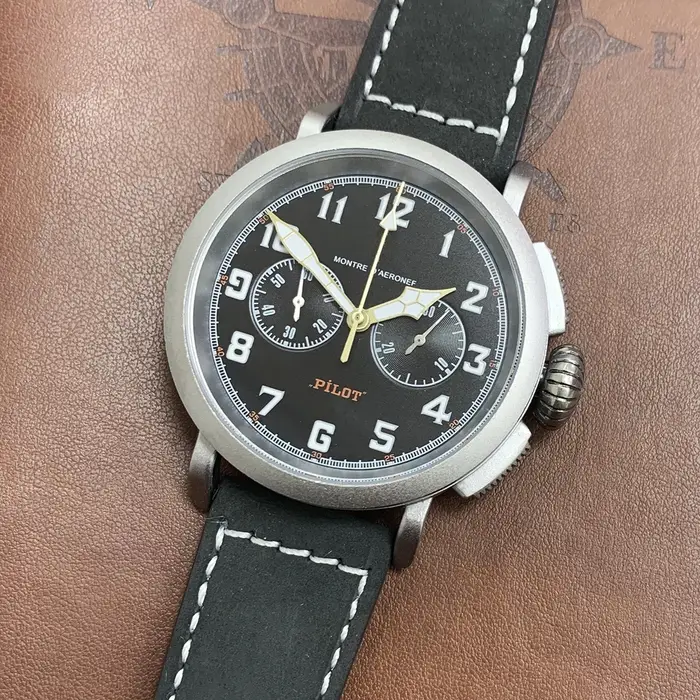 Montre chronographe pour hommes