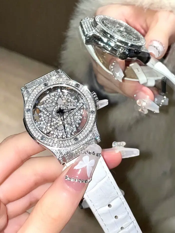 LSVTR nouveau modèle haut de gamme élégant montre pour femme à la mode avec boîtier Transparent dos embellissements en strass