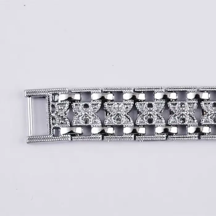 Ventes femmes Bracelet en argent montre de mode