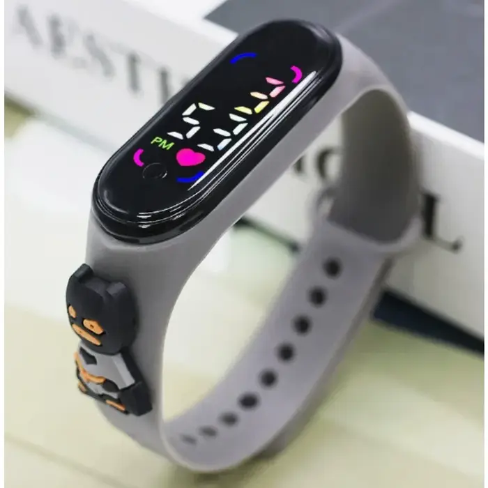 Montre connectée. Nouvelle montre LED pour enfant, motif Avengers, mignonne, pour les sports de plei