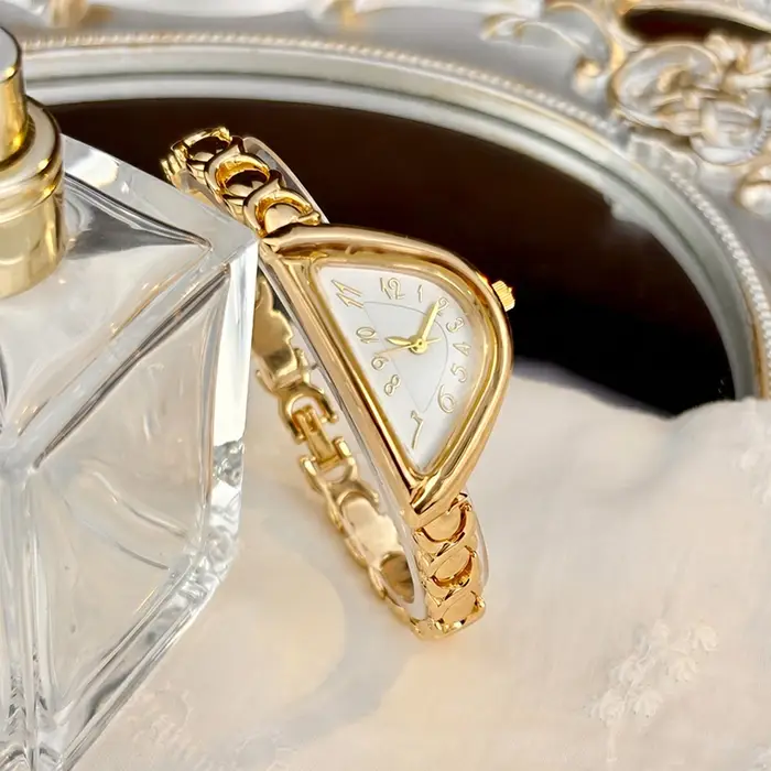 Montre pour femmes – Cadran en forme d'harpe, élégante montre vintage de petite taille pour femme, m