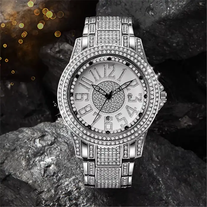 Montre à quartz en alliage de diamant pour homme