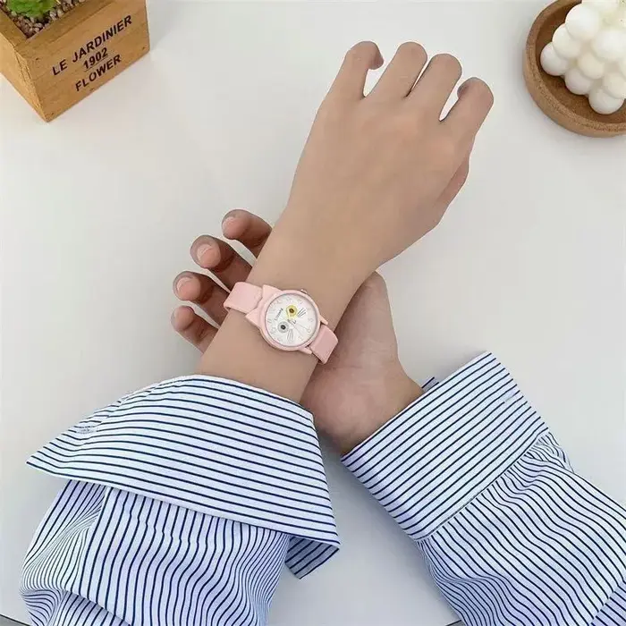 Montre pour enfants, style tendance, haute valeur ajoutée, pour élèves du primaire et du secondaire, montre à quartz simple et mignonne avec dessin animé