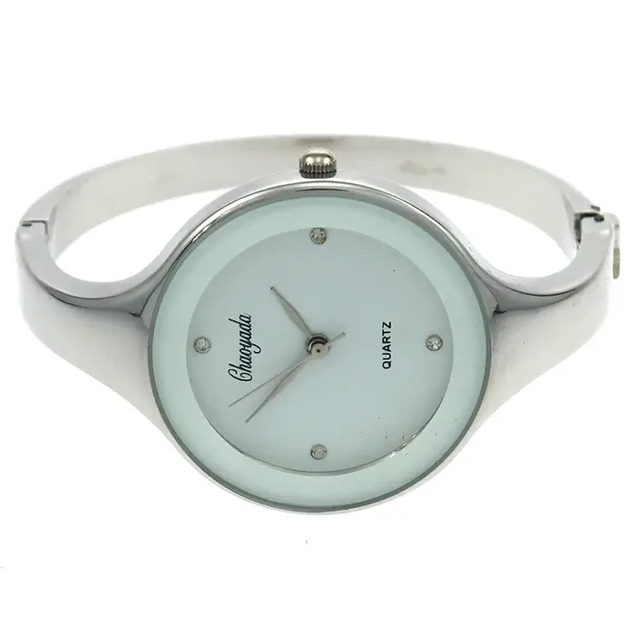 Montre manchette en acier inoxydable doré pour femme