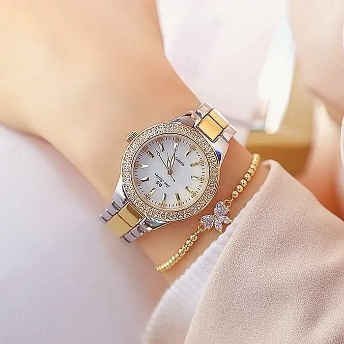Mode décontracté femmes montre élégante marque de luxe bracelet en acier inoxydable Quartz robe montres pour femme cadeaux