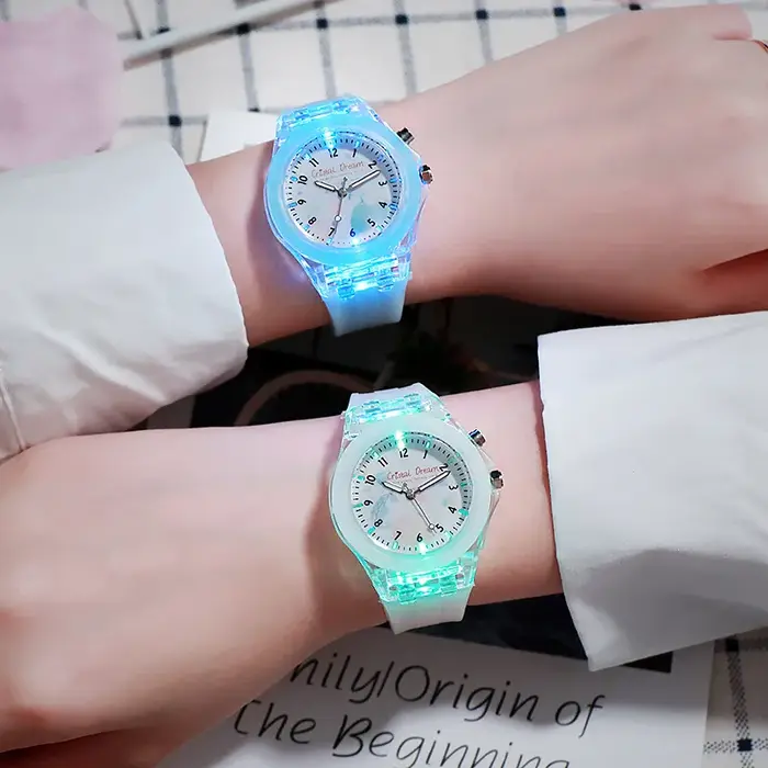 Montre-bracelet lumineuse en Silicone souple pour enfants