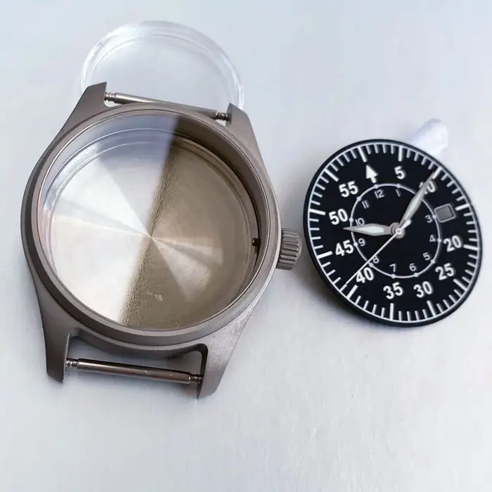 Boîtier de montre en titane pour hommes