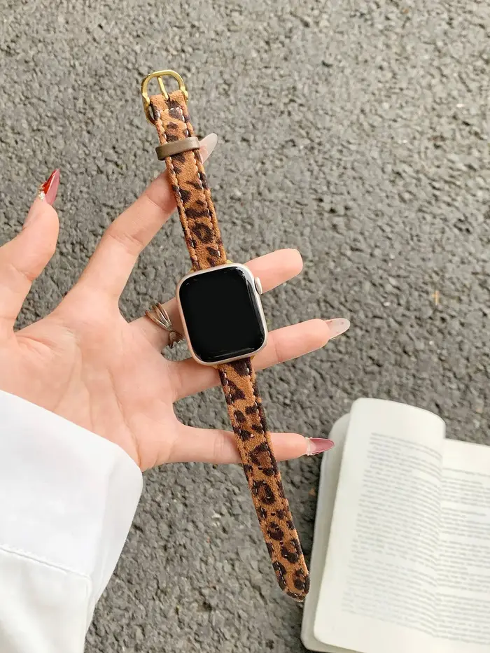 Bracelet en cuir à imprimé léopard populaire pour Apple Watch Femme 44mm 40 45 41 49 42 38 Series 11 10 9 8 SE 7 6 5 4 3