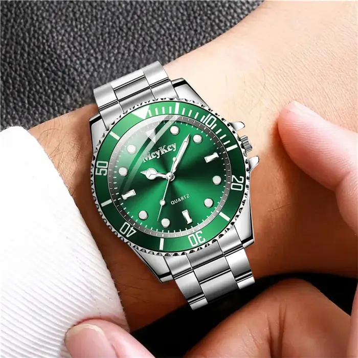 Mode grand cadran hommes montre à Quartz