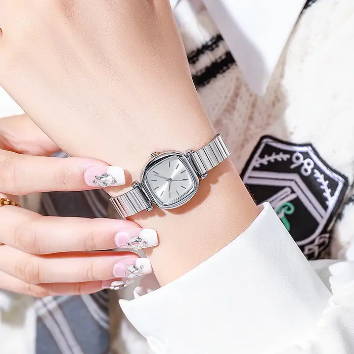 Montre à quartz pour femme