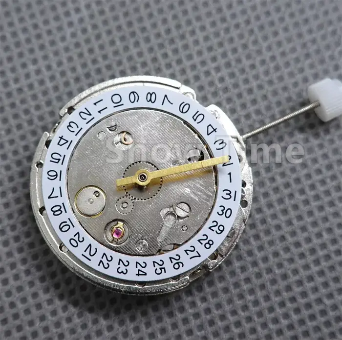 Montre mécanique automatique blanche