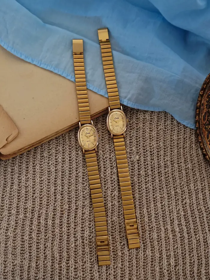 1 Nouvelle Montre à Quartz Dorée pour Femmes, Style Rétro Luxe, Boîtier Ovale et Bracelet en Cuir, Montre Élégante et Polyvalente pour Femmes.