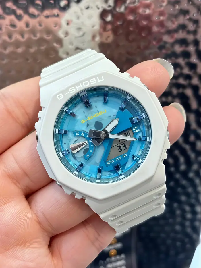 Montre Iced Out : Montre de sport unisexe avec toutes les fonctionnalités, double affichage et heure