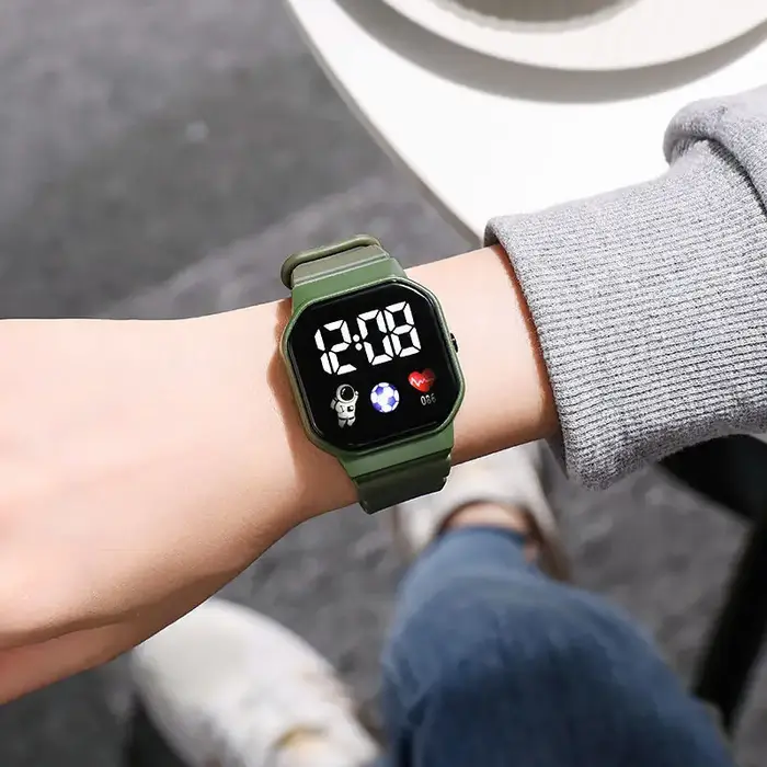 Montre de Sport numérique LED pour enfants