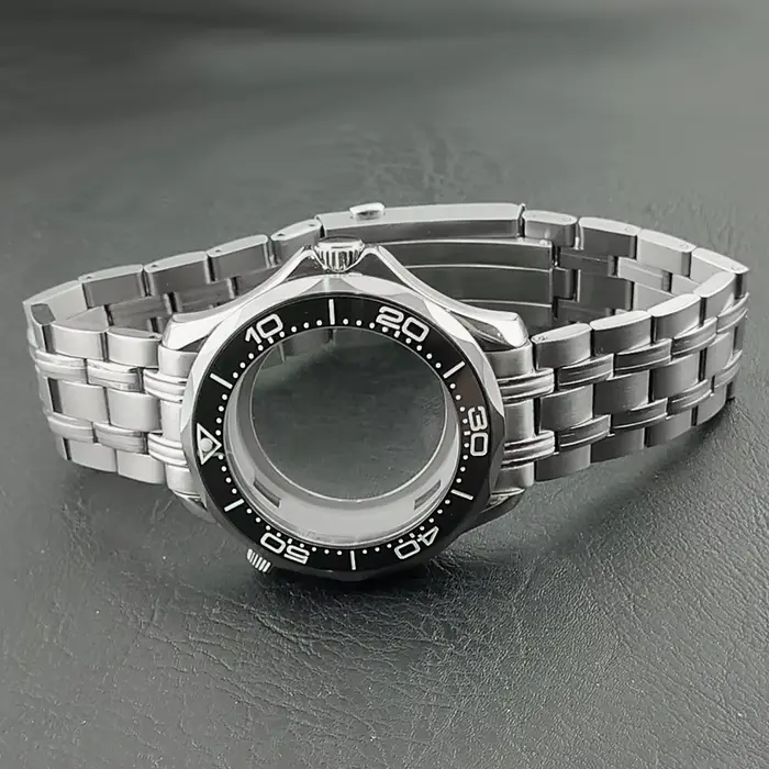 Boîtier de montre mécanique pour hommes