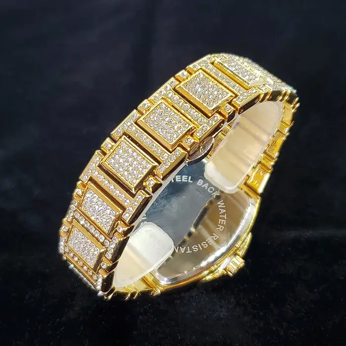 Montre en diamant de luxe pour hommes